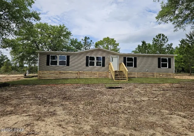 Homes for sale in Alford, FL | 781 Bighorn Ave, Alford, FL 32420 | MLS# 788095