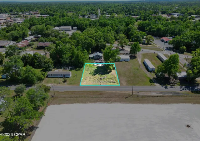 2nd image of 20451 Nw Folsom Ave, Blountstown, FL 32424 | MLS# 788226