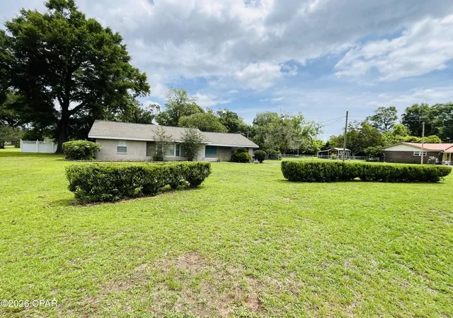 Homes for sale in Sneads, FL | 8142 Old Spanish Trl, Sneads, FL 32460 | MLS# 788213