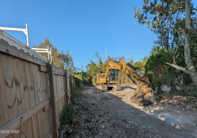 Photo 2 of Land for sale at 2334 Grand Oaks Ln, Panama City, FL 32408 | MLS# 788371 | Listing updated on 2026-06-15