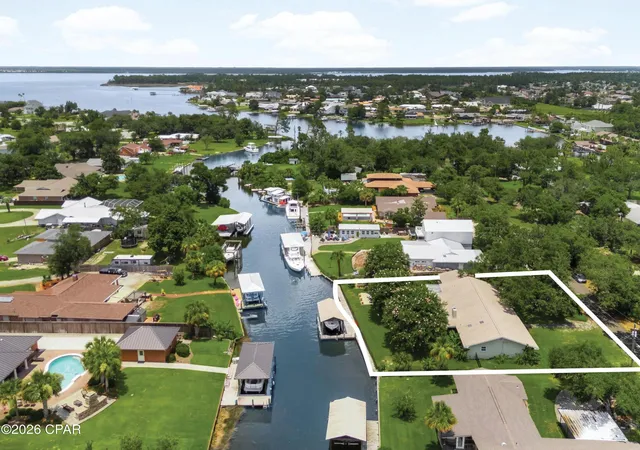 2nd image of 4439 Vista Ln, Lynn Haven, FL 32444 | MLS# 788443