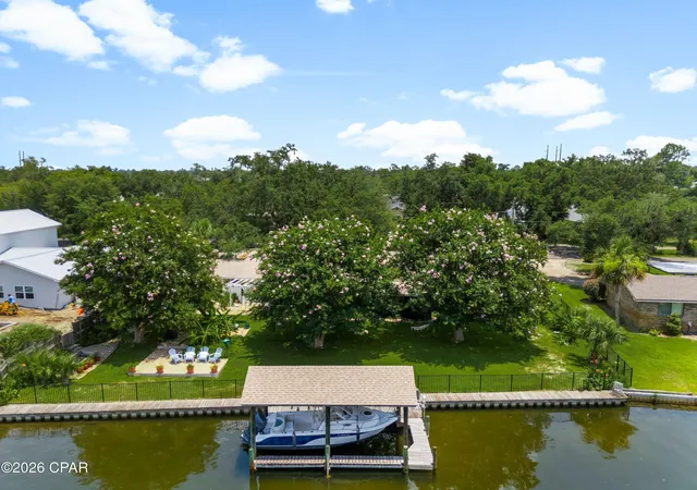 3rd image of 4439 Vista Ln, Lynn Haven, FL 32444 | MLS# 788443