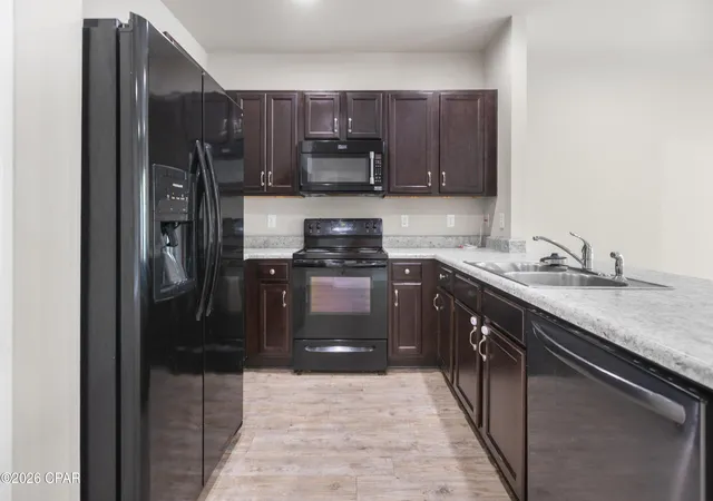 4th image of 5912 Callaway Cir, Panama City, FL 32404 | MLS# 788454