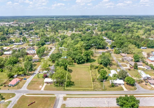 1st image of Xxx College Dr, Graceville, FL 32440 | MLS# 788568