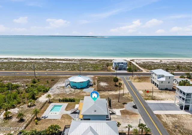 3rd image of 118 Pine St, Port St Joe, FL 32456 | MLS# 788674
