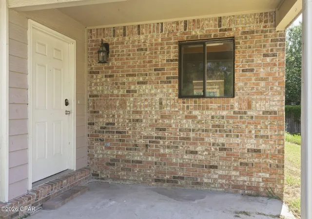 Homes for sale in Fort Walton Beach, FL | 1325 Green Acres Blvd, Fort Walton Beach, FL 32547 | MLS# 788774