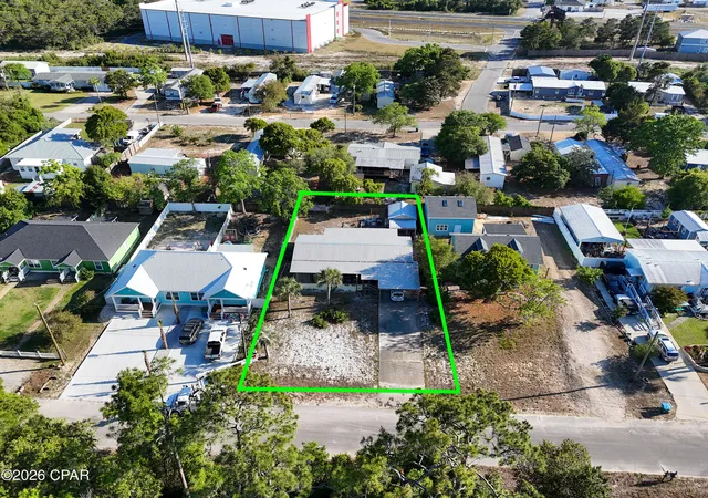 2nd image of 632 Malaga Pl, Panama City Beach, FL 32413 | MLS# 788853