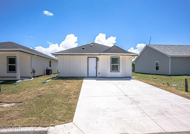 1st image of 1024 Horizon Dr, Panama City, FL 32401 | MLS# 788866