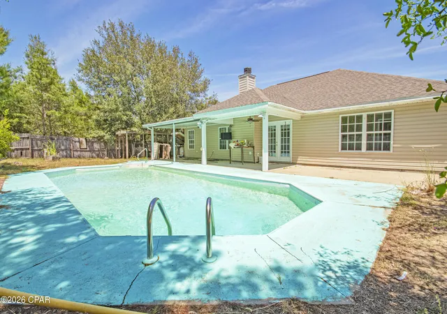 3rd image of 2121 Angora Dr, Chipley, FL 32428 | MLS# 788869