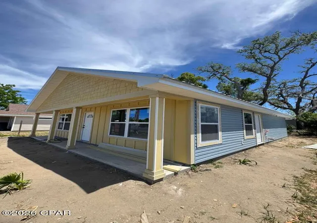 Photo 3 of Townhouse for sale at 706 School Ave, Panama City, FL 32401 | MLS# 788914 | Listing updated on 2026-05-30