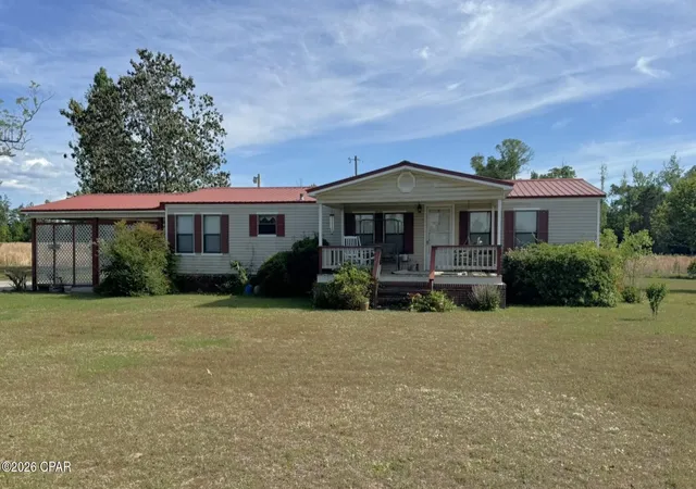 Homes for sale in Cottondale, FL | 2246 Morris Rd, Cottondale, FL 32431 | MLS# 788957