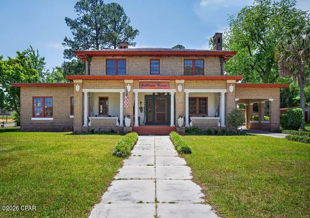 Single family home for sale at 1305 Church Ave, Chipley, FL 32428 | MLS# 788981