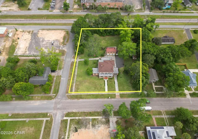 Photo 3 of Single family home for sale at 1305 Church Ave, Chipley, FL 32428 | MLS# 788981 | Listing updated on 2026-10-07
