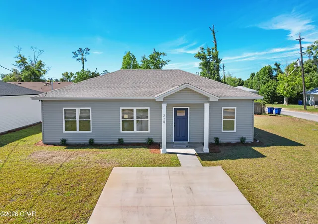 Photo 1 of Single family home for sale at 229 W 13th Street, Panama City, FL 32401 | MLS# 789012 | Listing updated on 2026-07-03