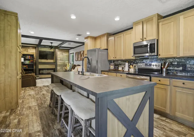 3rd image of 4899 Davis Dr, Marianna, FL 32446 | MLS# 789171