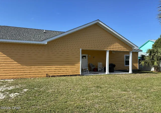 3rd image of 623 Gulf Aire Dr, Port Saint Joe, FL 32456 | MLS# 789248