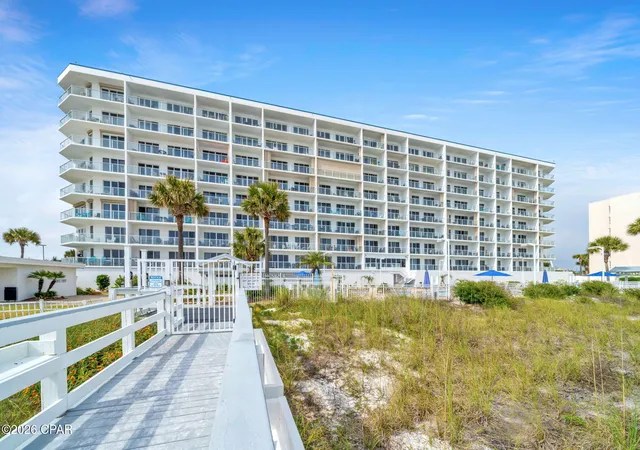 Homes for sale in Destin, FL | 1080 Us 98, Destin, FL 32541 | Houzeo
