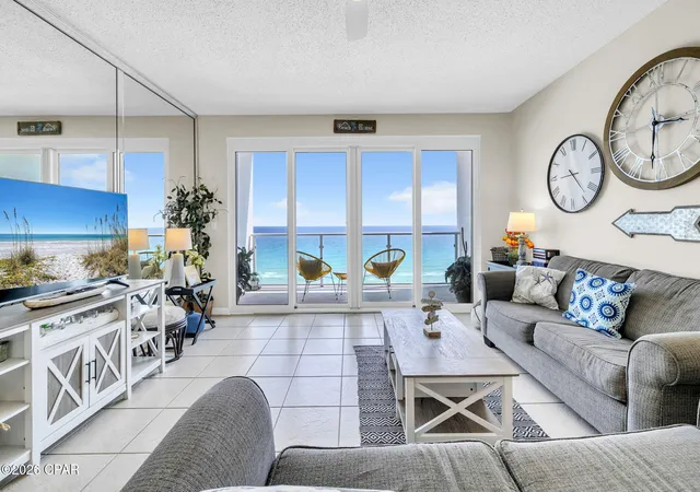 Homes for sale in Destin, FL | 1080 E U.S 98, Destin, FL 32541
