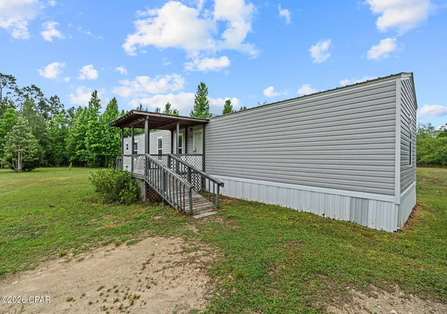 2nd image of 17627 Fall Ln, Fountain, FL 32438 | MLS# 789348