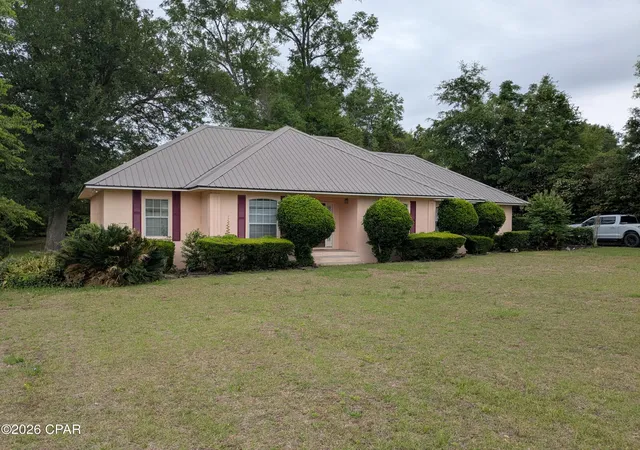 2nd image of 4710 The Oaks Dr, Marianna, FL 32446 | MLS# 789411