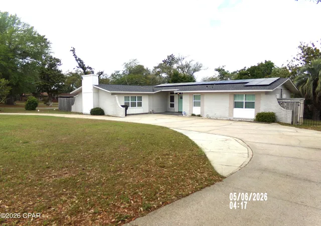 Photo 2 of Single family home for sale at 109 Arlington Dr, Panama City, FL 32404 | MLS# 789521 | Listing updated on 2026-10-02