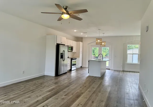 Homes for sale in Panama City, FL | 628 Helen Ave, Panama City, FL 32401 | MLS# 789792