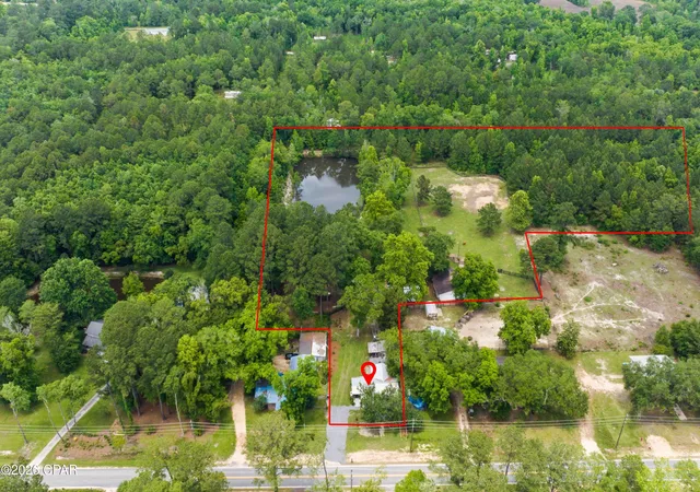 Homes for sale in Bonifay, FL | 715 E Nebraska Ave, Bonifay, FL 32425 | MLS# 790111