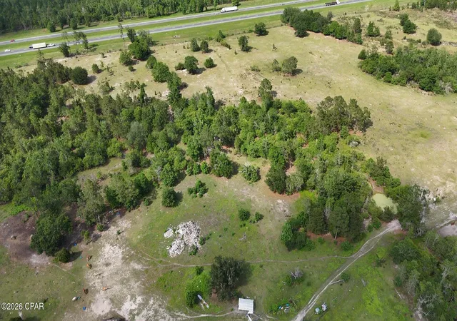 5th image of 6363 Quarter Horse Ln, Marianna, FL 32448 | MLS# 790154