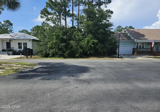 Photo 1 of Land for sale at 6716 Harbour Blvd, Panama City Beach, FL 32407 | MLS# 790157 | Listing updated on 2026-05-30