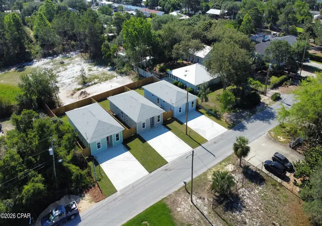 Photo 3 of Single family home for sale at 726 Gulf View Dr, Panama City Beach, FL 32413 | MLS# 790183 | Listing updated on 2026-07-03