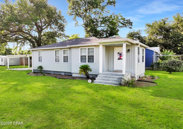 1st image of 1214 Long Ave, Port Saint Joe, FL 32456 | MLS# 790242