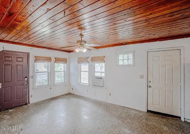 Photo 3 of Single family home for sale at 117 Christmas Tree Ln, Panama City Beach, FL 32413 | MLS# 790366 | Listing updated on 2026-06-24