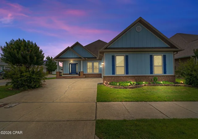 Photo 1 of Single family home for sale at 100 Shoreview Dr, Panama City, FL 32404 | MLS# 790454 | Listing updated on 2026-06-11