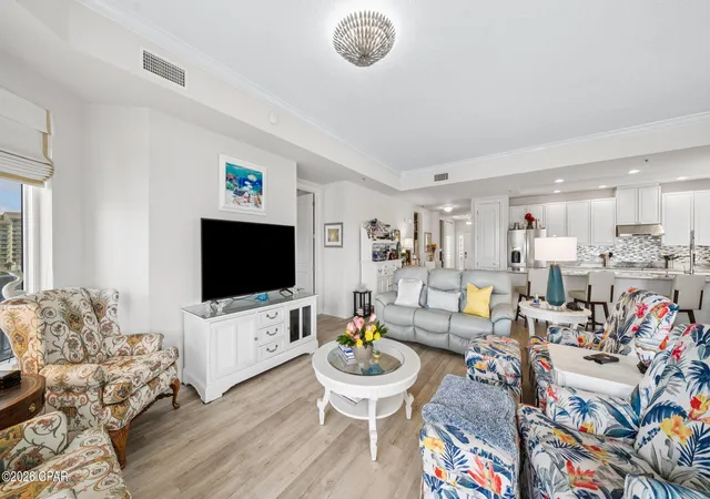 Homes for sale in Destin, FL | 725 Gulf Shore Dr #401A, Destin, FL 32541 | MLS# 790572