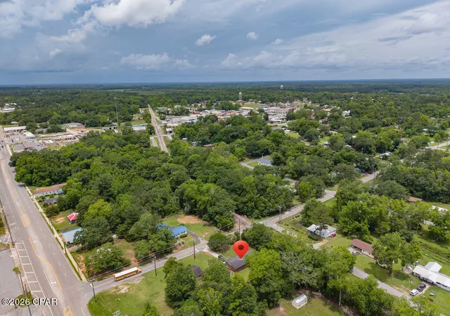 4th image of 406 S Hubbard St, Bonifay, FL 32425 | MLS# 790635