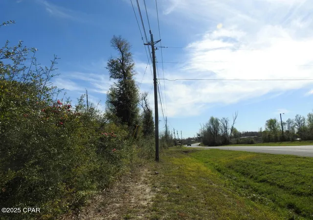 2nd image of 10228 Hwy 2301, Youngstown, FL 32466 | MLS# 790639