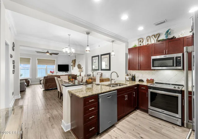 2nd image of 3001 W 10Th St, Panama City, FL 32401