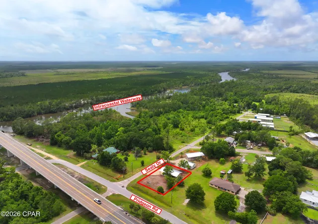 11th image of 133 Sealy Dr, Wewahitchka, FL 32465 | MLS# 790773