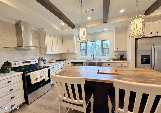 Photo 3 of Single family home for sale at 686 Alford Rd #A, Defuniak Springs, FL 32433 | MLS# 790842 | Listing updated on 2026-07-03