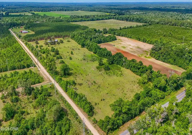 2nd image of 2555 Hollister Rd, Marianna, FL 32446 | MLS# 790861