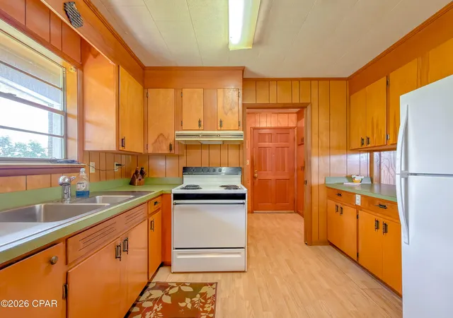 4th image of 2555 Hollister Rd, Marianna, FL 32446 | MLS# 790861