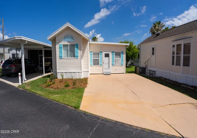 Manufactured home for sale at 1219 Navy Blvd #232, Panama City, FL 32408 | MLS# 790900