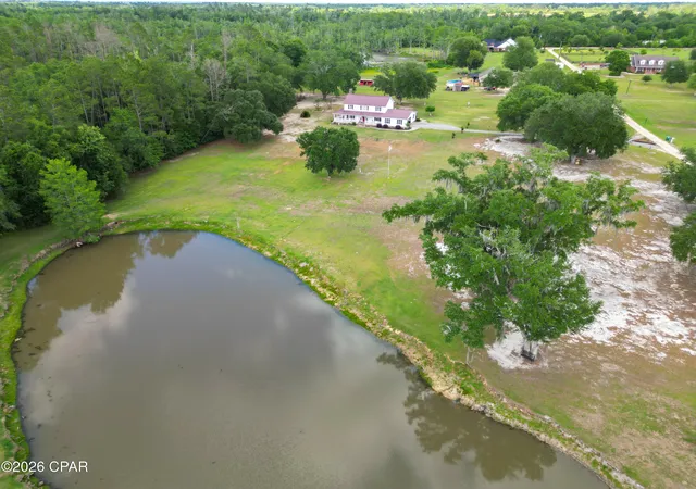 Homes for sale in Cottondale, FL | 2242 Hwy 231, Cottondale, FL 32431 | MLS# 791011