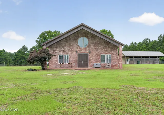 Homes for sale in Defuniak Springs, FL | 126 Tall Oaks Rd, Defuniak Springs, FL 32435 | MLS# 791159