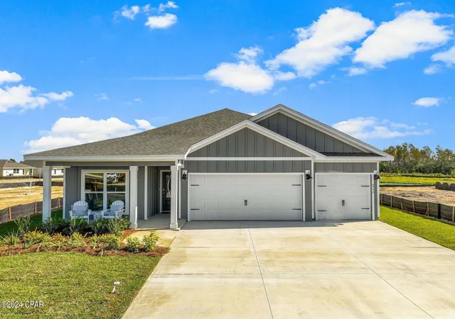 Photo 2 of Sale Pending at 6243 Chapman Ln, Panama City, FL 32404 | MLS# 791295 | Listing updated on 2026-06-13