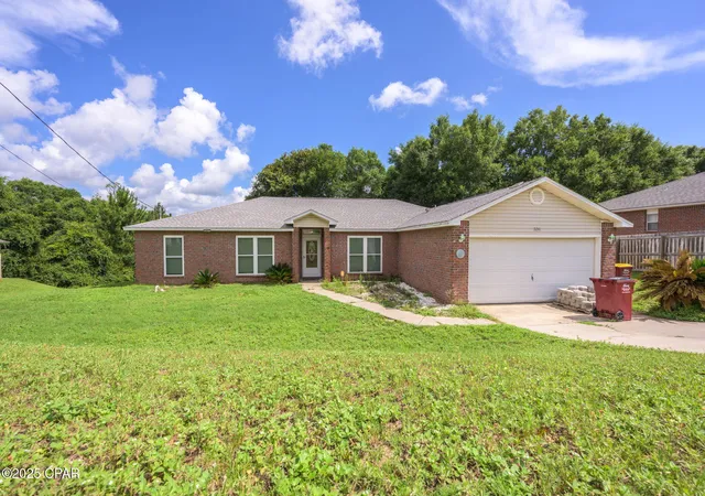 Homes for sale in Crestview, FL | 336 Egan Dr, Crestview, FL 32536 | MLS# 791334