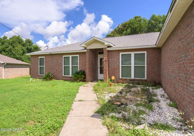 Homes for sale in Crestview, FL | 336 Egan Dr, Crestview, FL 32536 | MLS# 791334