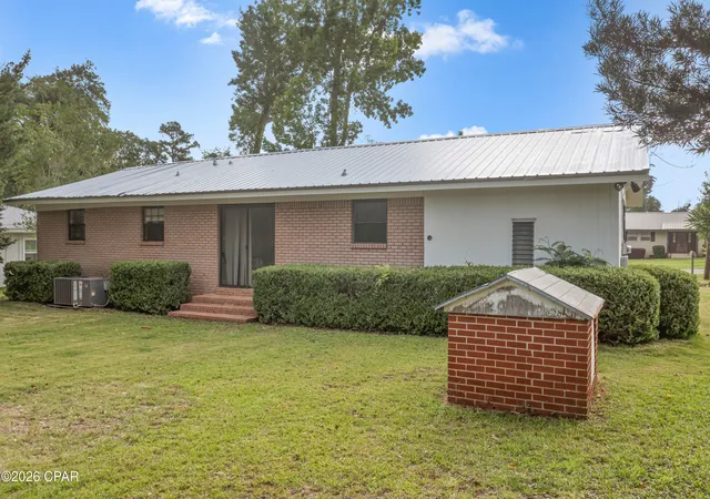 5th image of 2991 Spring St, Marianna, FL 32446 | MLS# 791389