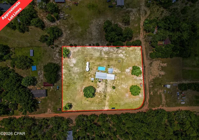 Homes for sale in Vernon, FL | 14113 Helms St, Vernon, FL 32462 | MLS# 791466