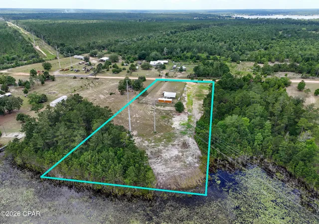 1st image of 422 Mcduff Dr, Alford, FL 32420 | MLS# 791492